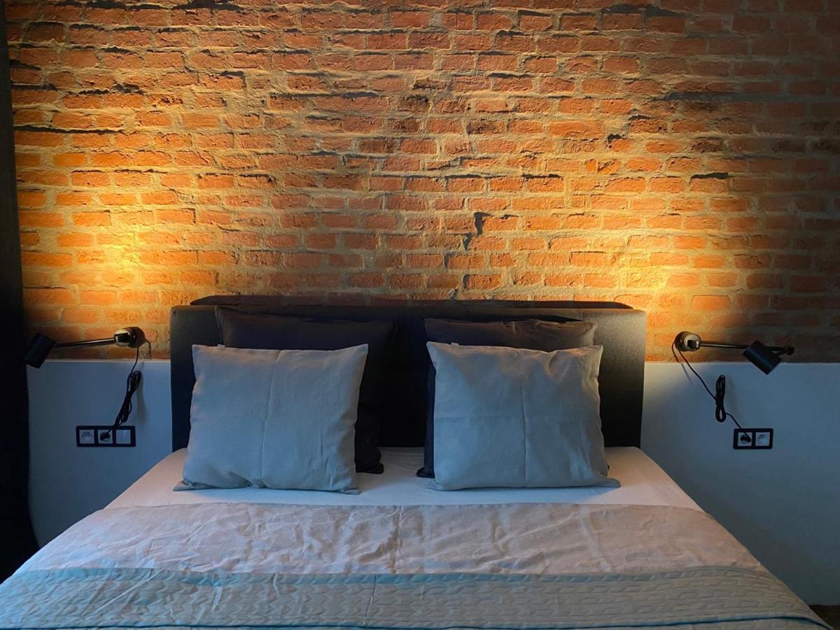 Four Rooms Carlsbad Authentic Карлови Вари Екстериор снимка