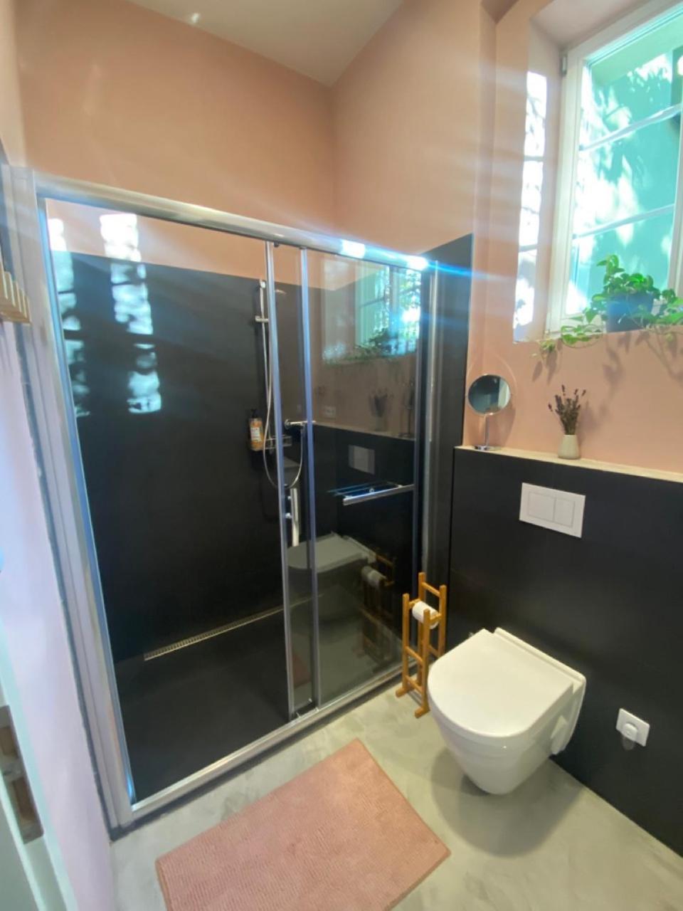Four Rooms Carlsbad Authentic Карлови Вари Екстериор снимка