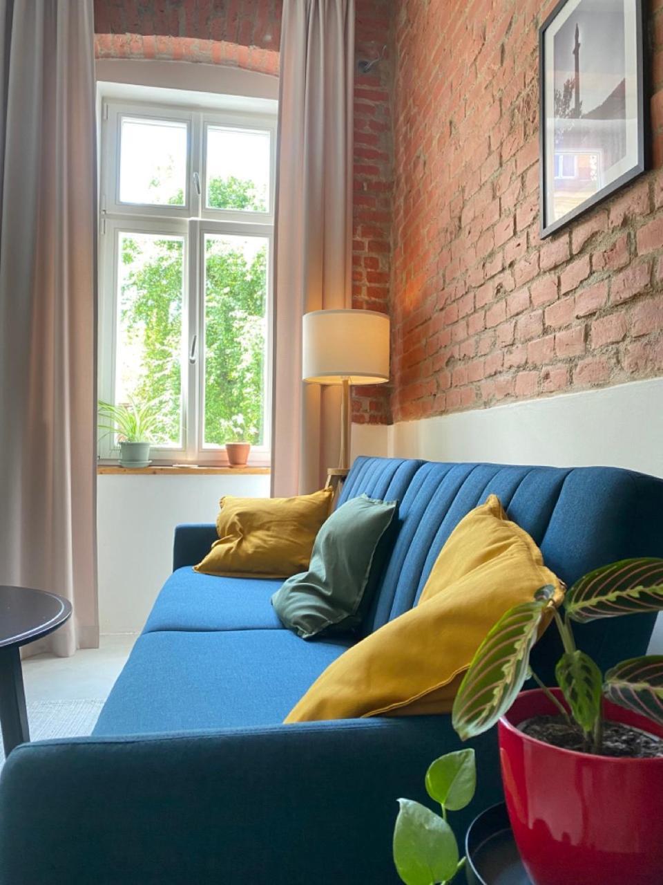 Four Rooms Carlsbad Authentic Карлови Вари Екстериор снимка